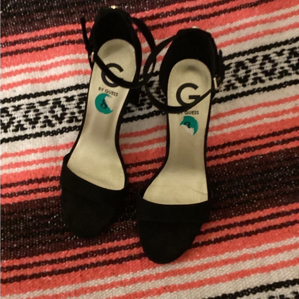 G by GUESS Shantel Sandals BLACK SUEDE Size 8M